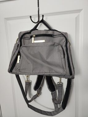 Ju-Ju-Be Black & White Chevron Backpack (Diaper Bag)